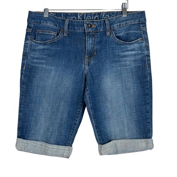 Calvin Klein Bermuda Jeans Shorts Womens 8 Medium Wash Denim Cuffed Classiccore - Picture 1 of 4